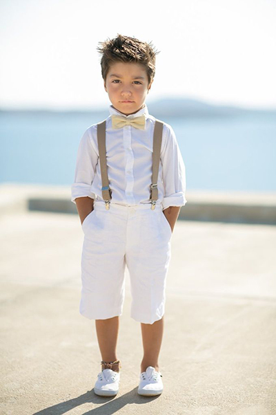 Cómo vestir a los niños para una boda en la playa? – Monet Boutique